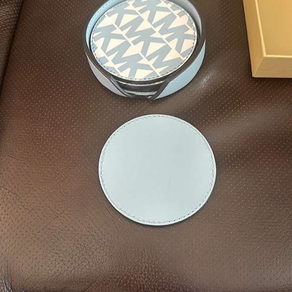 MICHAEL KORS Coasters - Picture 2 of 3